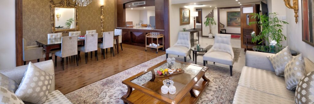 mc-isbpk-presidential-suite-34986_Pano-Hor